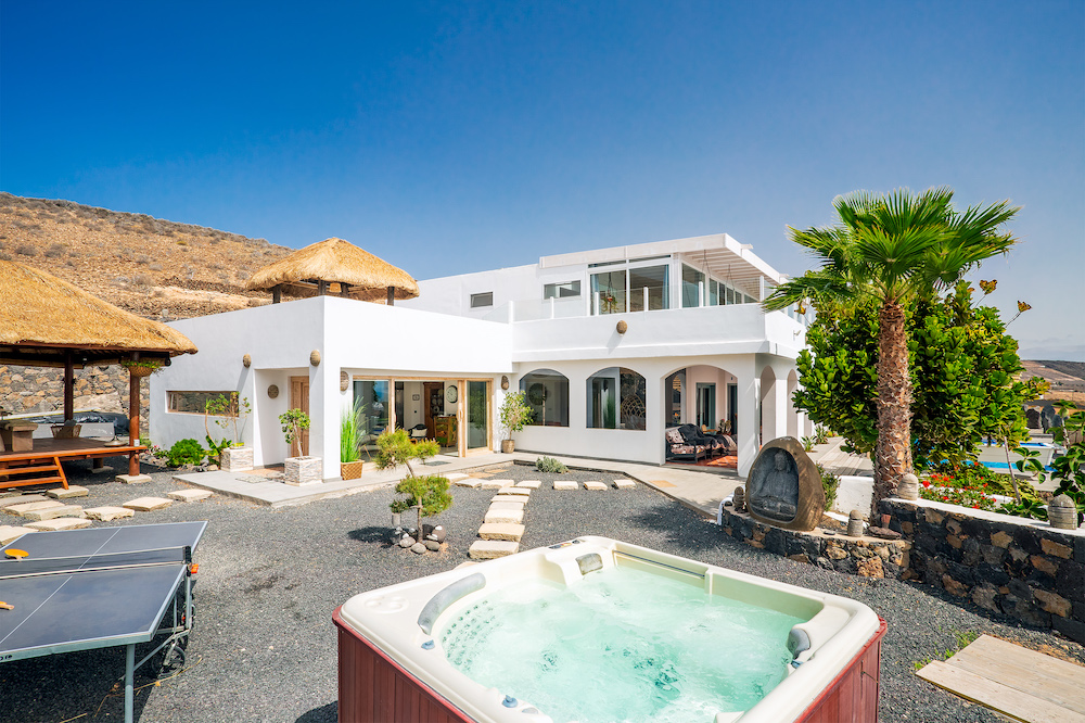 Main villa and hot tub